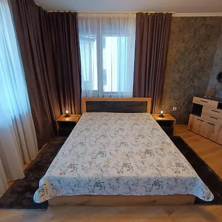 Viva 4 To The Door Complex Grand Monastery Apartment Pamporovo